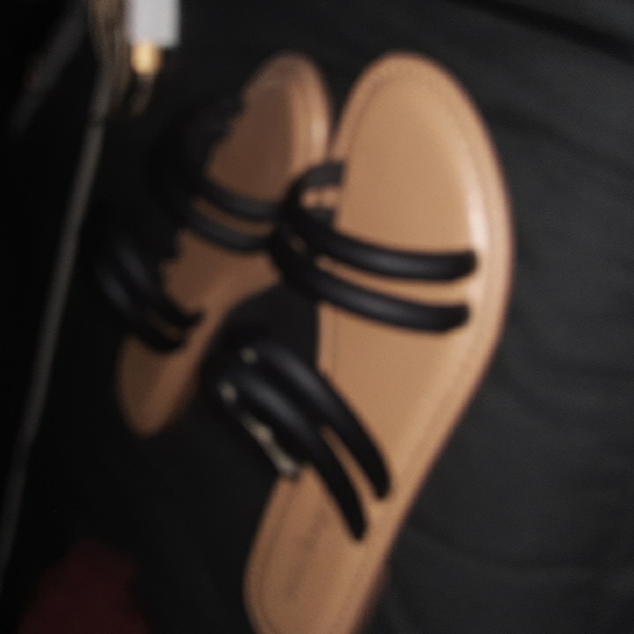 Sandals - Picture 3 of 5